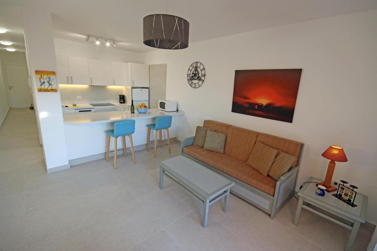 Marineda By Rentmedano Newly Renovated, Ocean View, Wifi, Parking, Pool Apartment เอลเมดาโน ภายนอก รูปภาพ